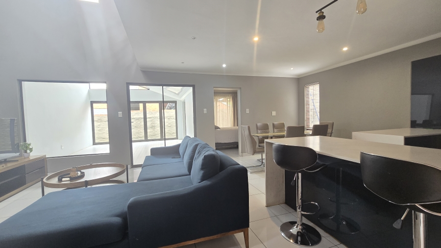 4 Bedroom Property for Sale in Waterval East North West